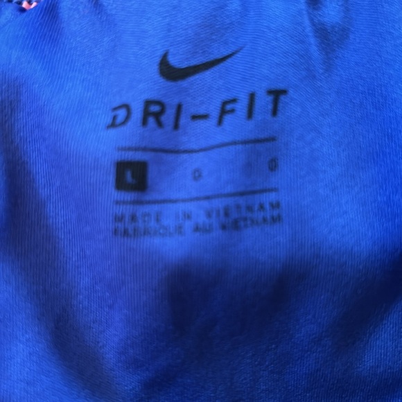 BUNDLE OF NIKE ATHLETIC SHORTS - Picture 4 of 6